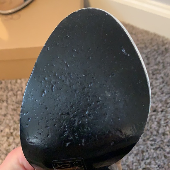 Balenciaga glove peep open sandals. - Picture 6 of 7